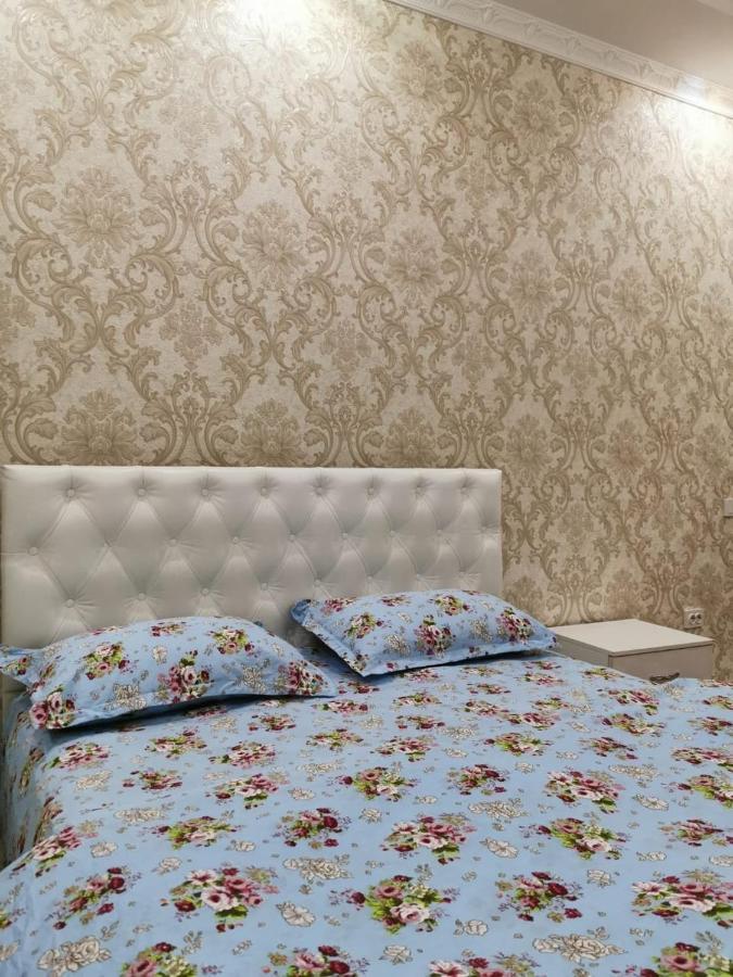 Aisha Apartment Bishkek Luaran gambar
