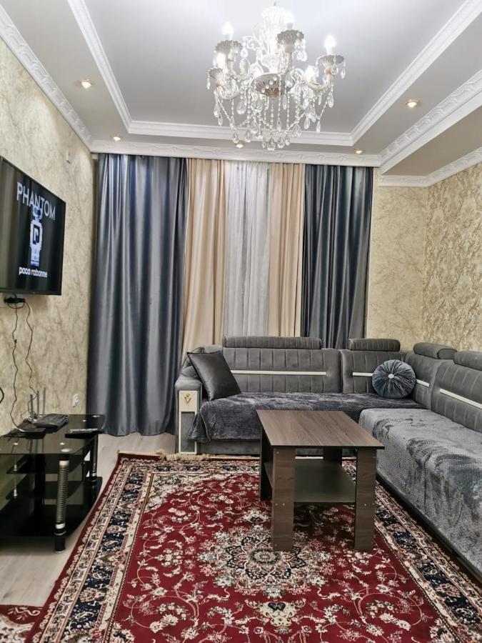 Aisha Apartment Bishkek Luaran gambar